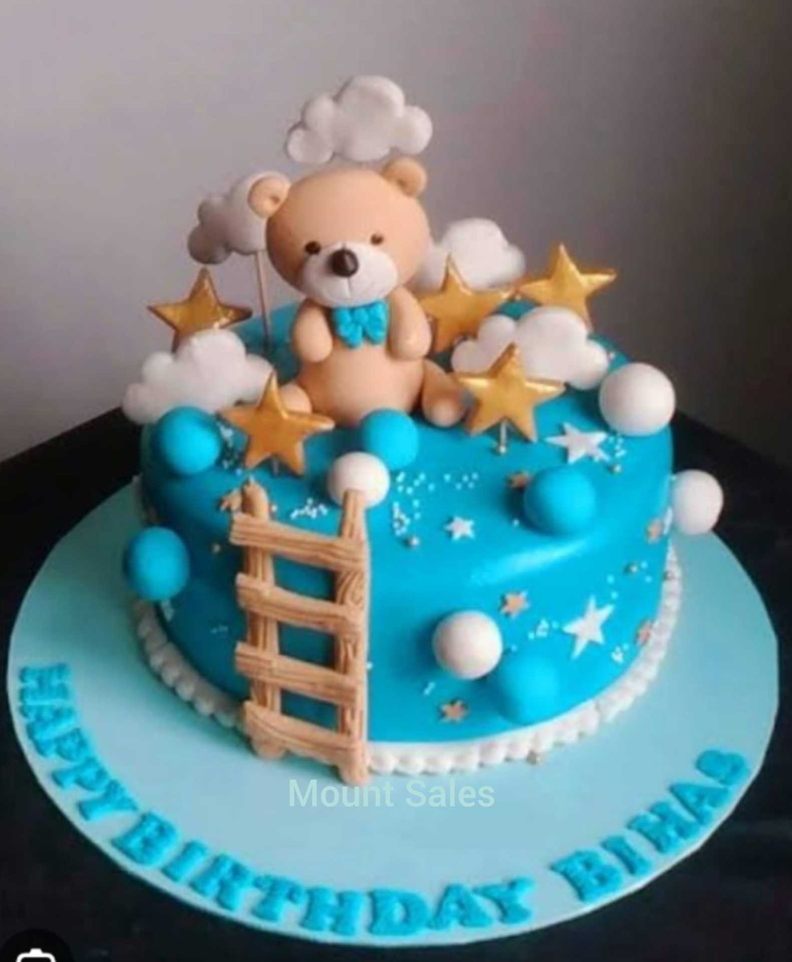 Premium RED N White Velvet Cake